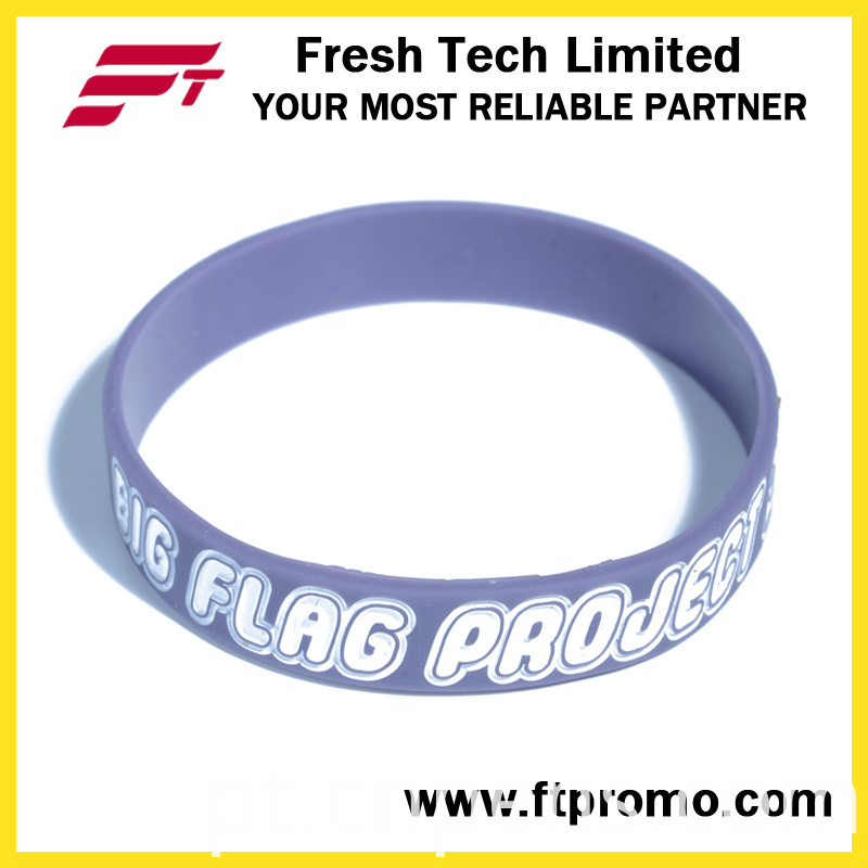 High Quality Custom Debossed/Embssed/Print Silicone Wristband